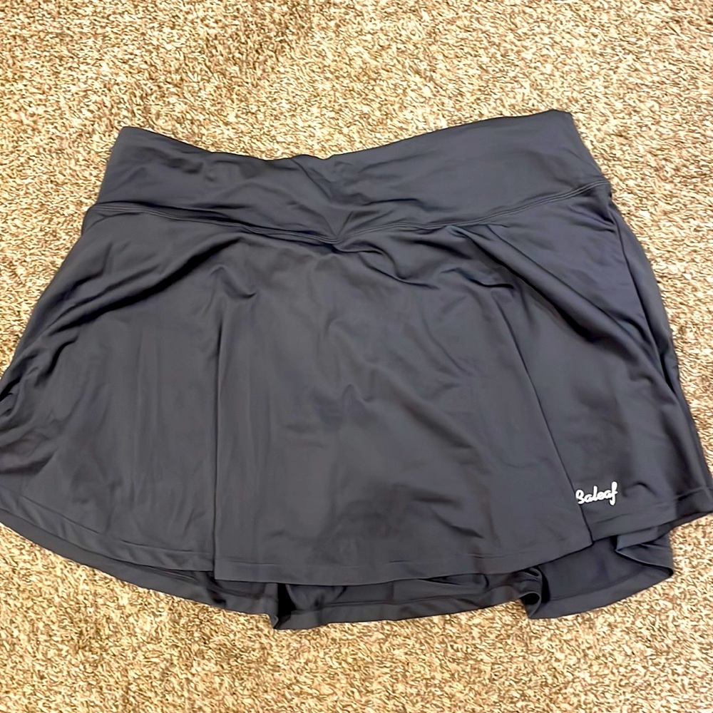 Baleaf Womens Plus Size Tennis Skirt with Built-In Shorts, 3X, never worn